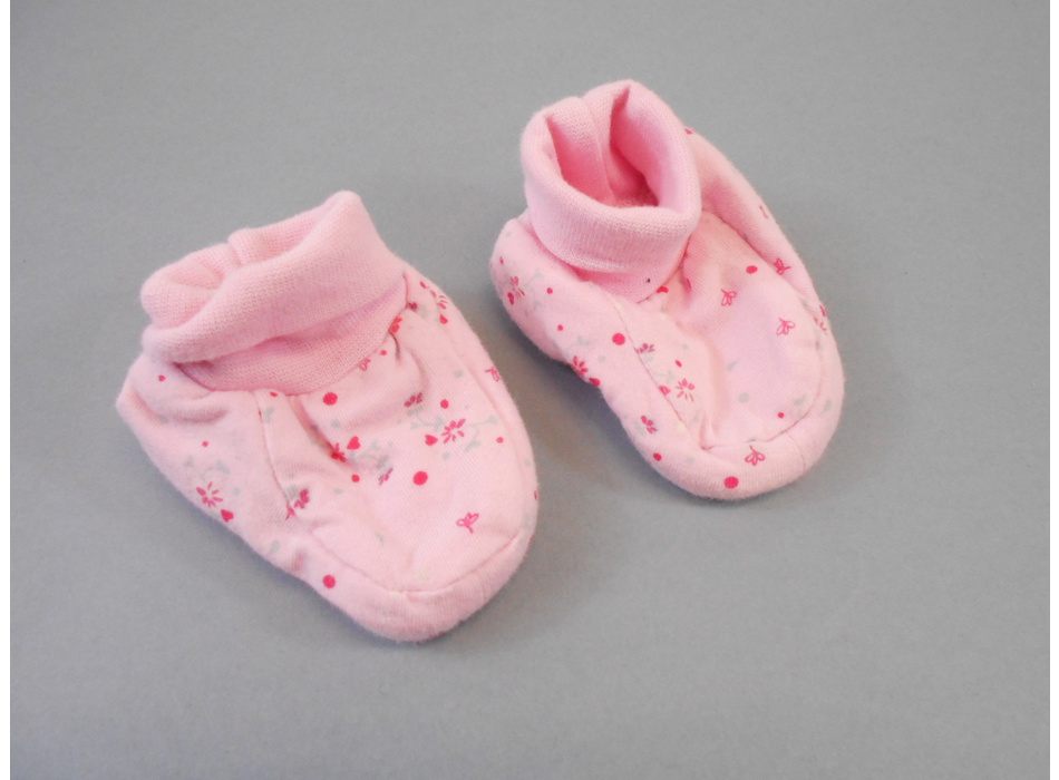 rose et chocolat chausson bebe