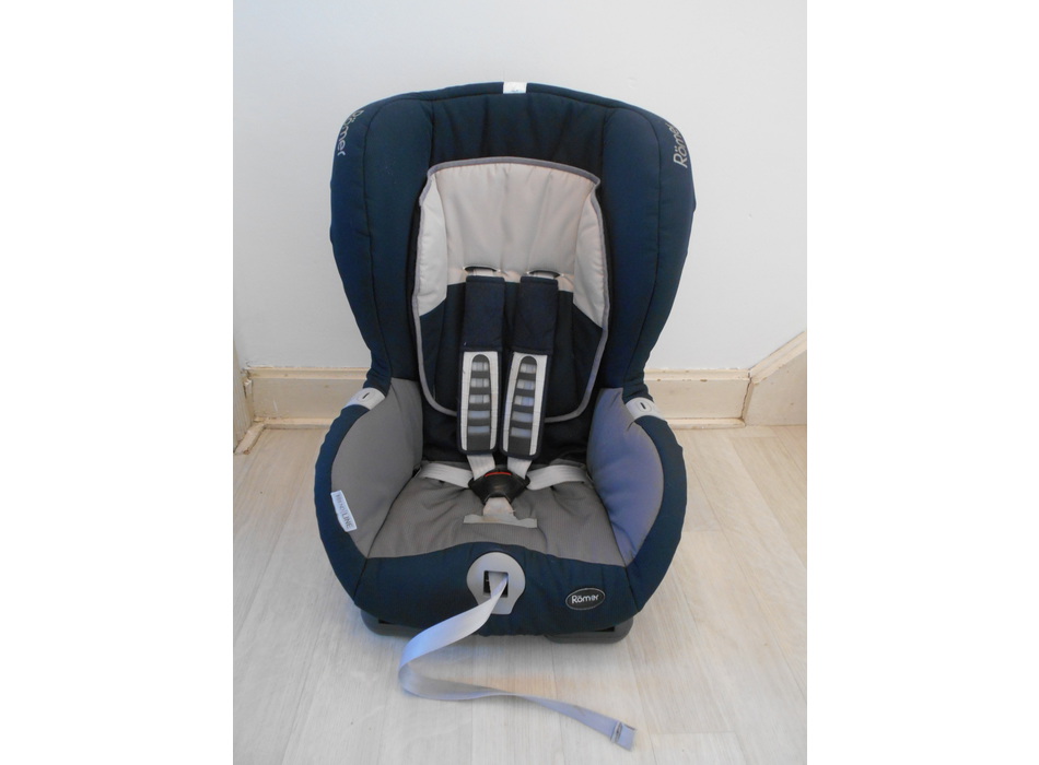 Siege auto romer trendline on sale isofix