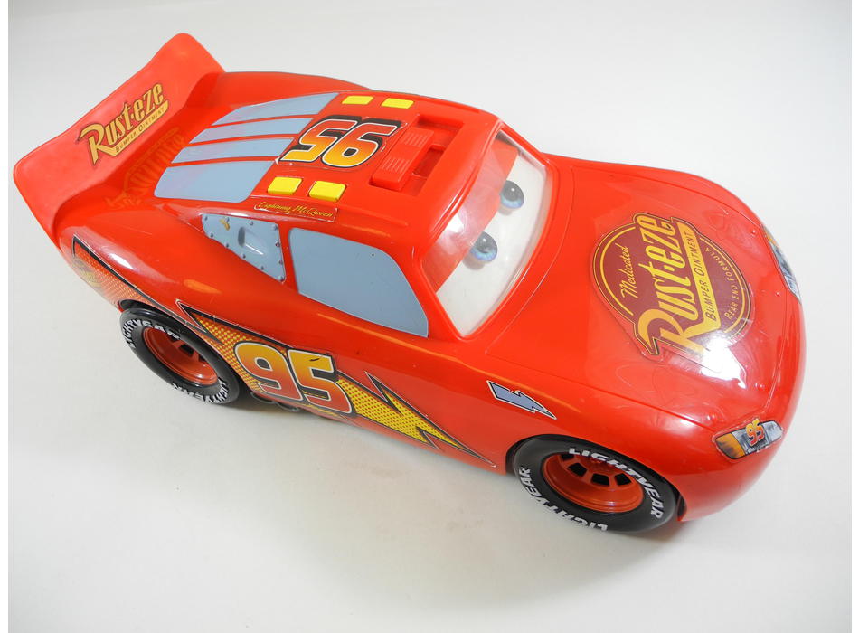 Doudou Voiture Disney - Cars