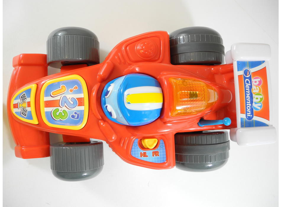 clementoni voiture telecommandee