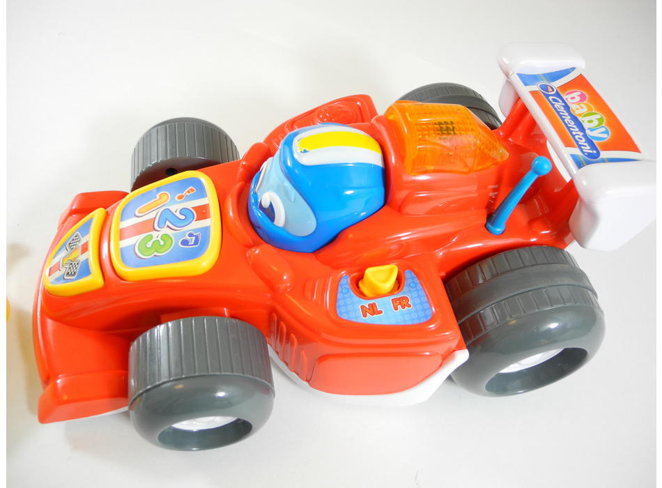 clementoni voiture telecommandee