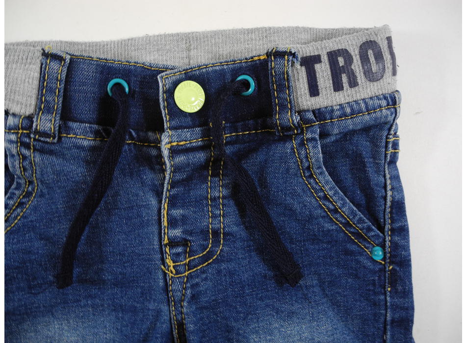Short fille en jean avec motifs fleuris et franges