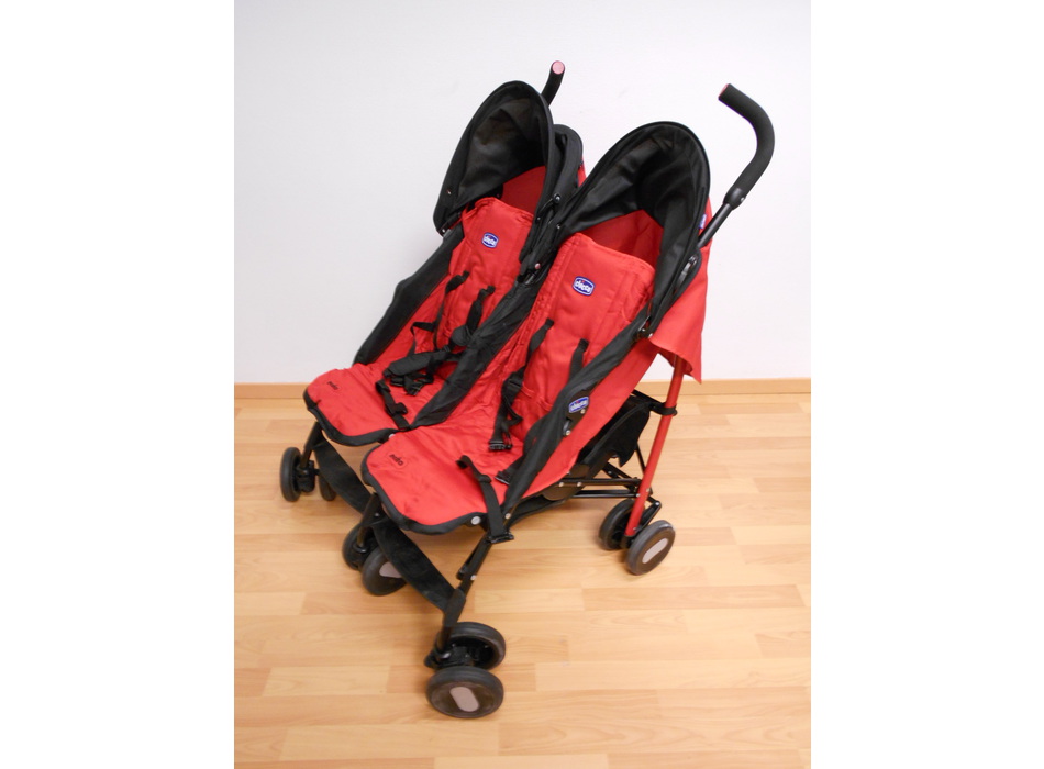 Poussette double echo clearance twin chicco